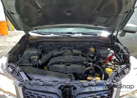 2016 Subaru Forester 2.5I Premium из США, поврежденный, VIN JF2SJADC6GH463841